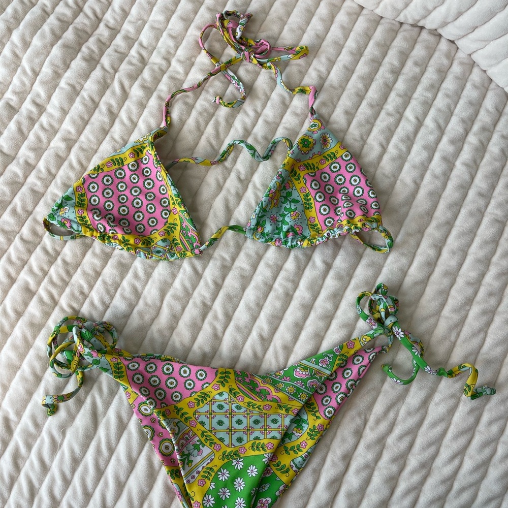 Bikini Vanessa Mooney